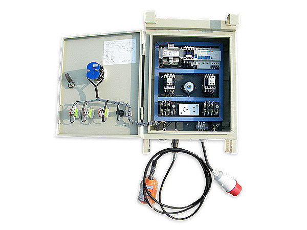 電控箱內(nèi)部