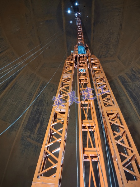 球罐內(nèi)壁升降平臺(tái)_副本