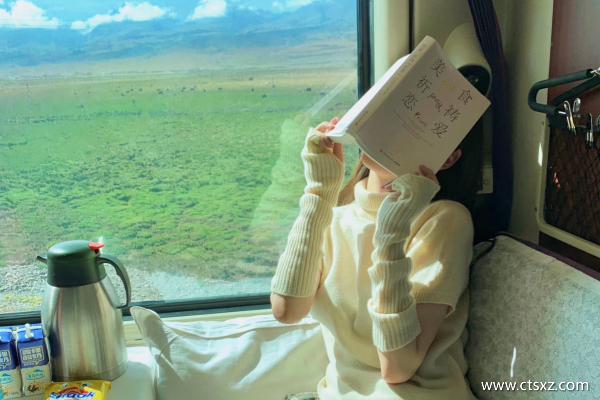 兩個(gè)人去拉薩1萬夠嗎