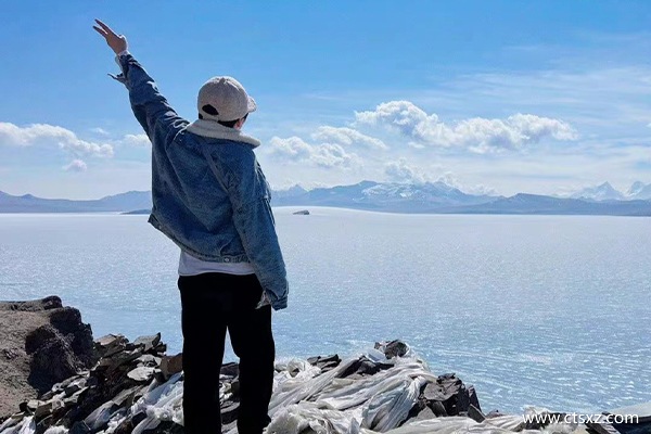 西藏旅游團(tuán)多少錢一個人