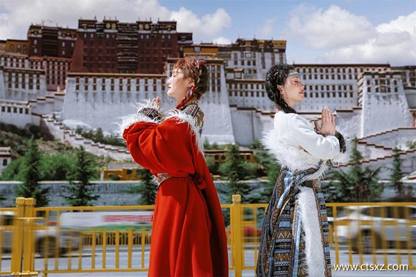 西藏旅游報團(tuán)多少費用