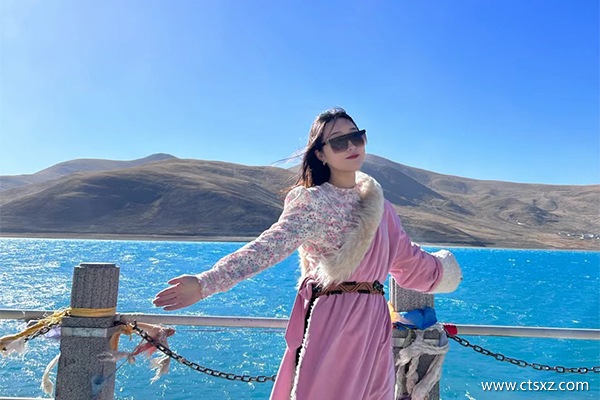 跟旅游團(tuán)去西藏要多少錢